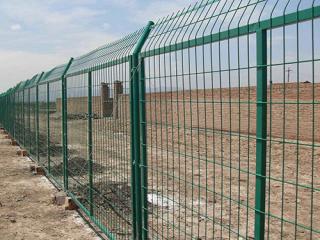 高速框架護(hù)欄